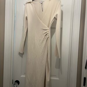 NWOT Banana republic Elegant Cream Wrap Dress STRETCHY size XS